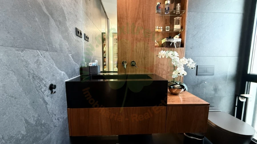 Moradia T4 para Venda em Charneca de Caparica e Sobreda Foto 30