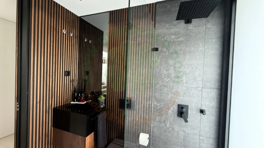 Moradia T4 para Venda em Charneca de Caparica e Sobreda Foto 19