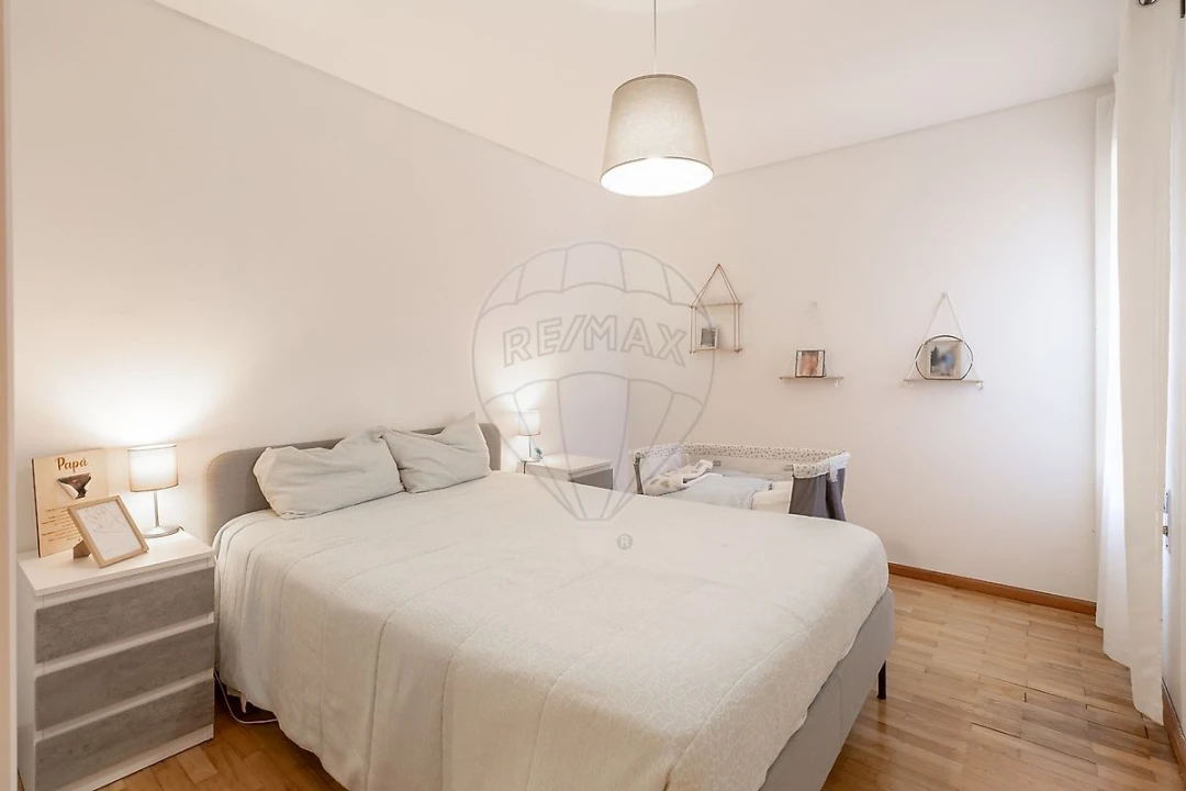 Apartamento T2 para Venda em Avintes Foto 14