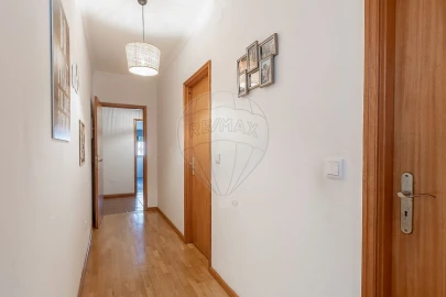 Apartamento T2 para Venda em Avintes