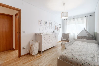 Apartamento T2 para Venda em Avintes