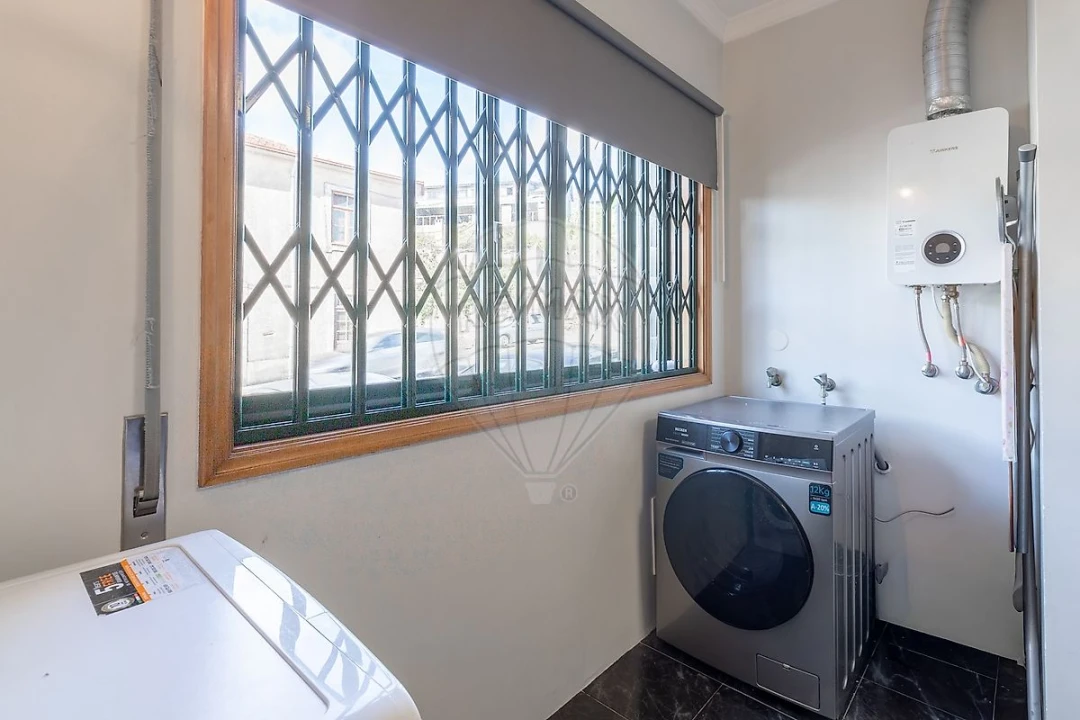 Apartamento T2 para Venda em Avintes Foto 9