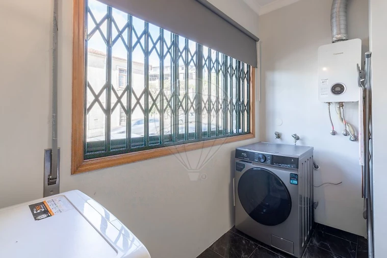 Apartamento T2 para Venda em Avintes Foto 9