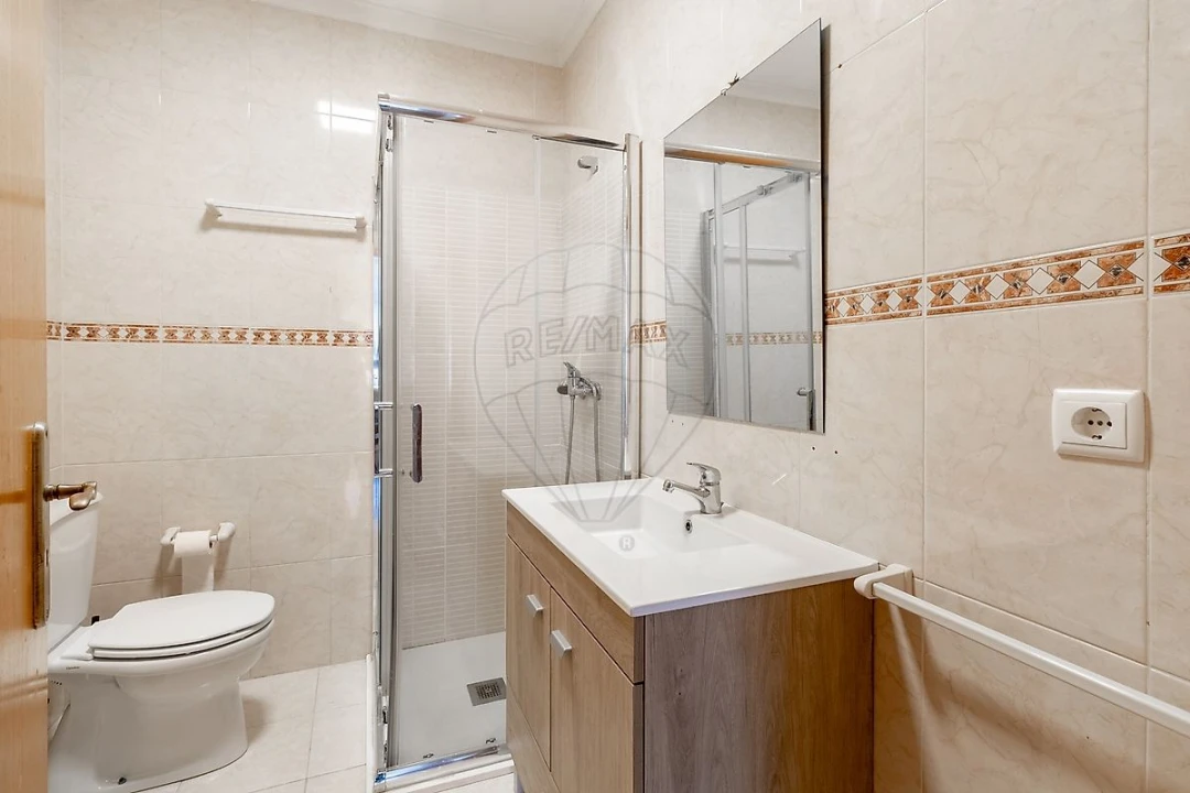 Apartamento T2 para Venda em Avintes Foto 18