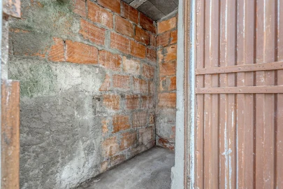 Moradia T1 para Venda em Canelas