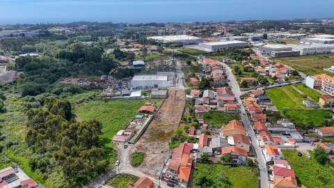 Moradia T1 para Venda em Canelas