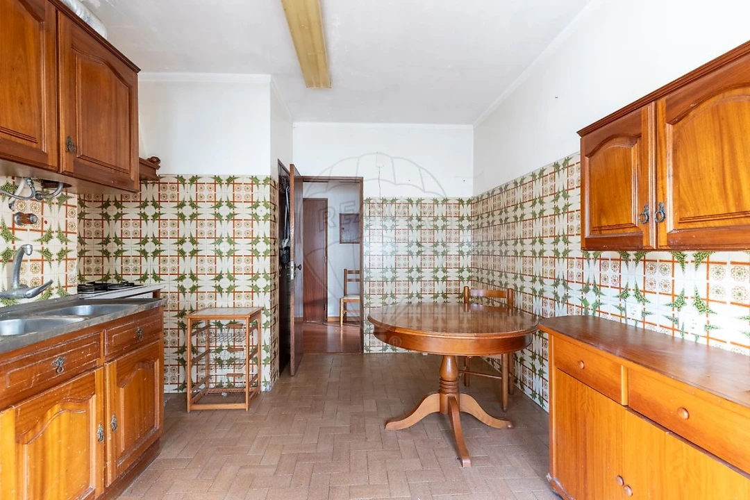 Apartamento T2 para Venda em Lourinhã e Atalaia Foto 1