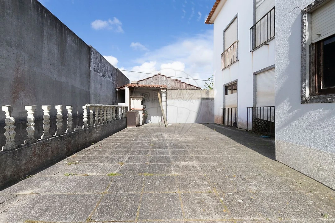 Apartamento T2 para Venda em Lourinhã e Atalaia Foto 5