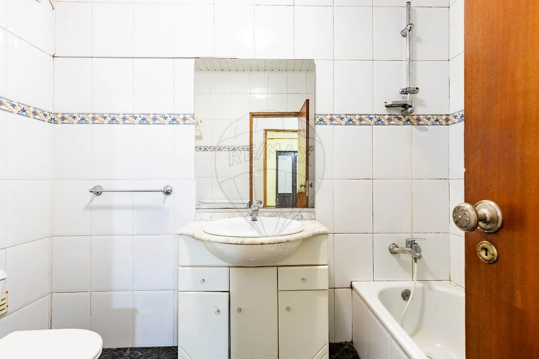 Apartamento T2 para Venda em Lourinhã e Atalaia Foto 15