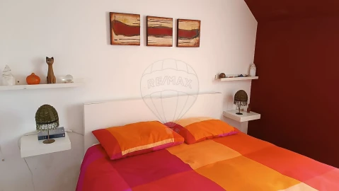 Apartamento T2 para Venda em Santa Maria Maior