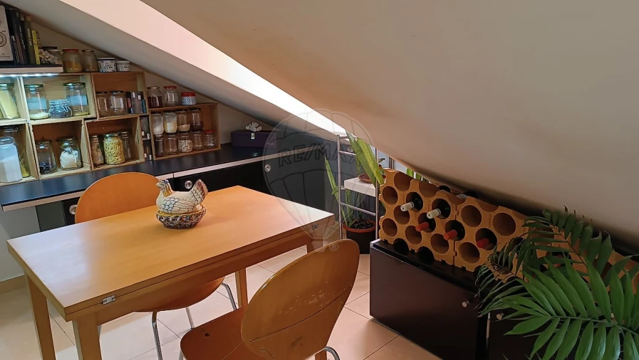 Apartamento T2 para Venda em Santa Maria Maior Foto 7
