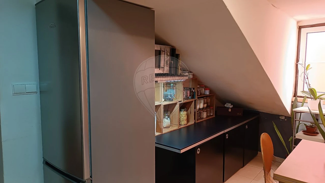Apartamento T2 para Venda em Santa Maria Maior Foto 3