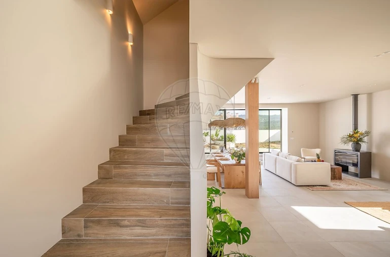 Moradia T2 para Venda em Colares Foto 15