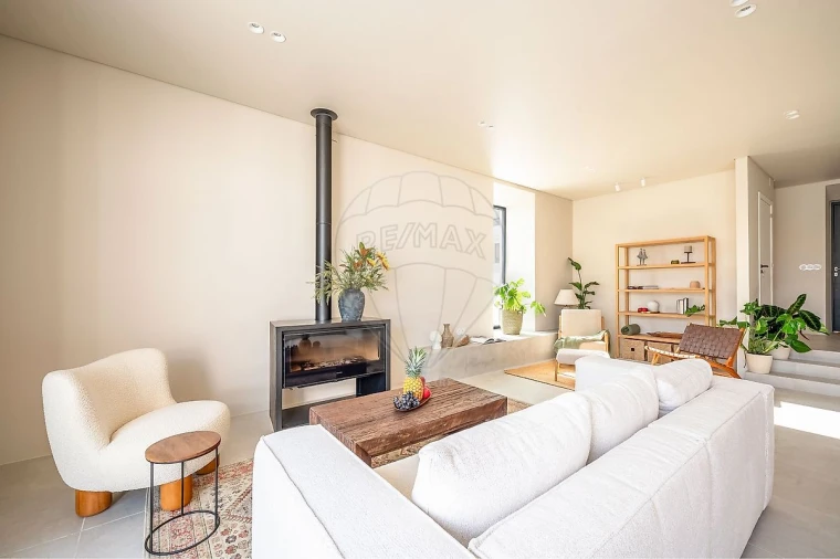 Moradia T2 para Venda em Colares Foto 7