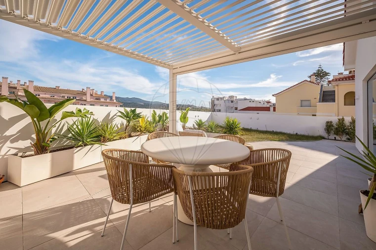 Moradia T2 para Venda em Colares Foto 29