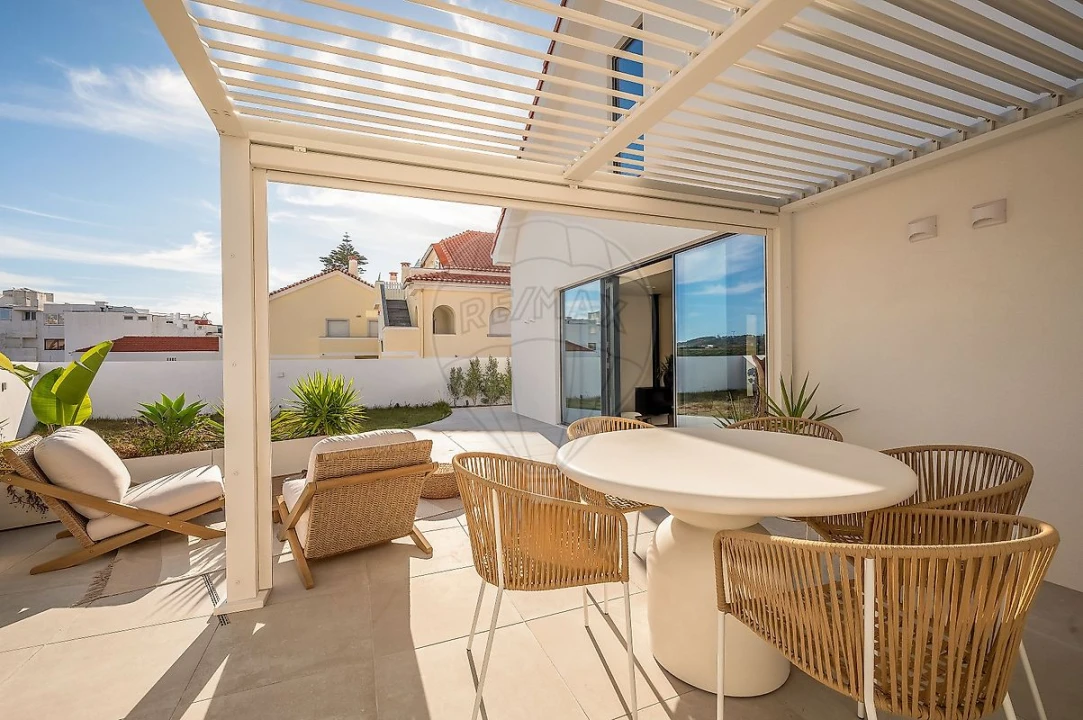 Moradia T2 para Venda em Colares Foto 28