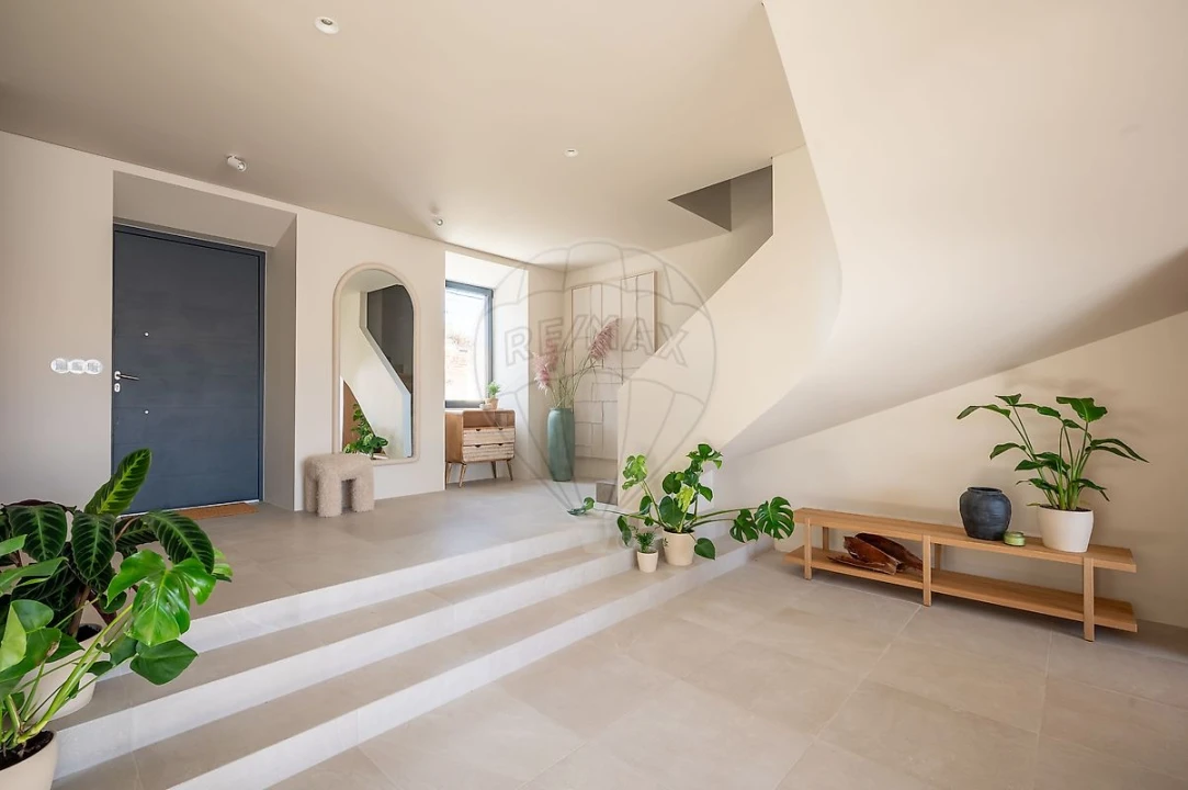 Moradia T2 para Venda em Colares Foto 1