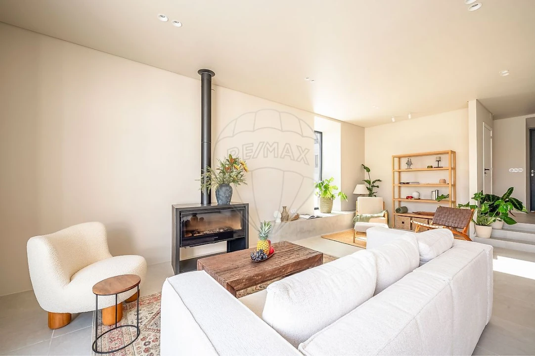 Moradia T2 para Venda em Colares Foto 7