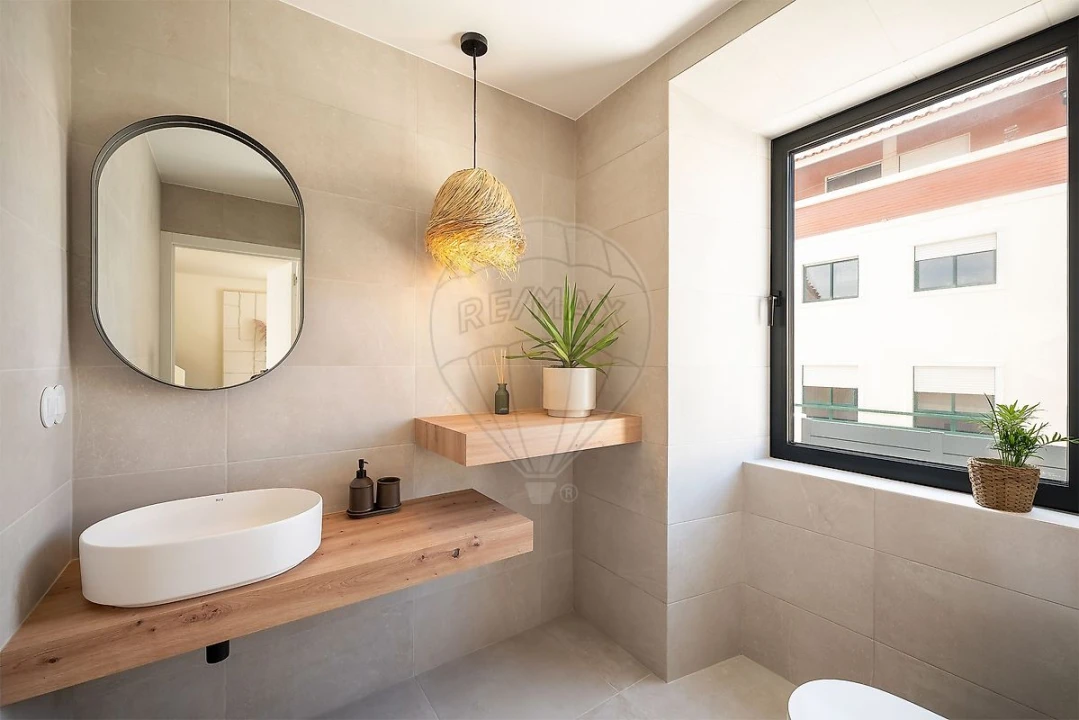 Moradia T2 para Venda em Colares Foto 3