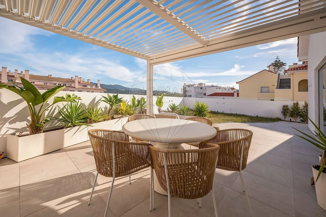 Moradia T2 para Venda em Colares Foto 29