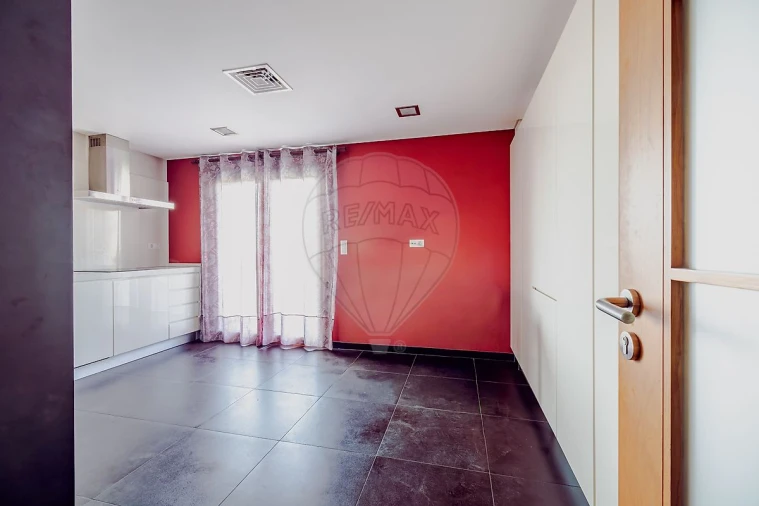 Apartamento T3 para Venda em Alverca do Ribatejo e Sobralinho Foto 9