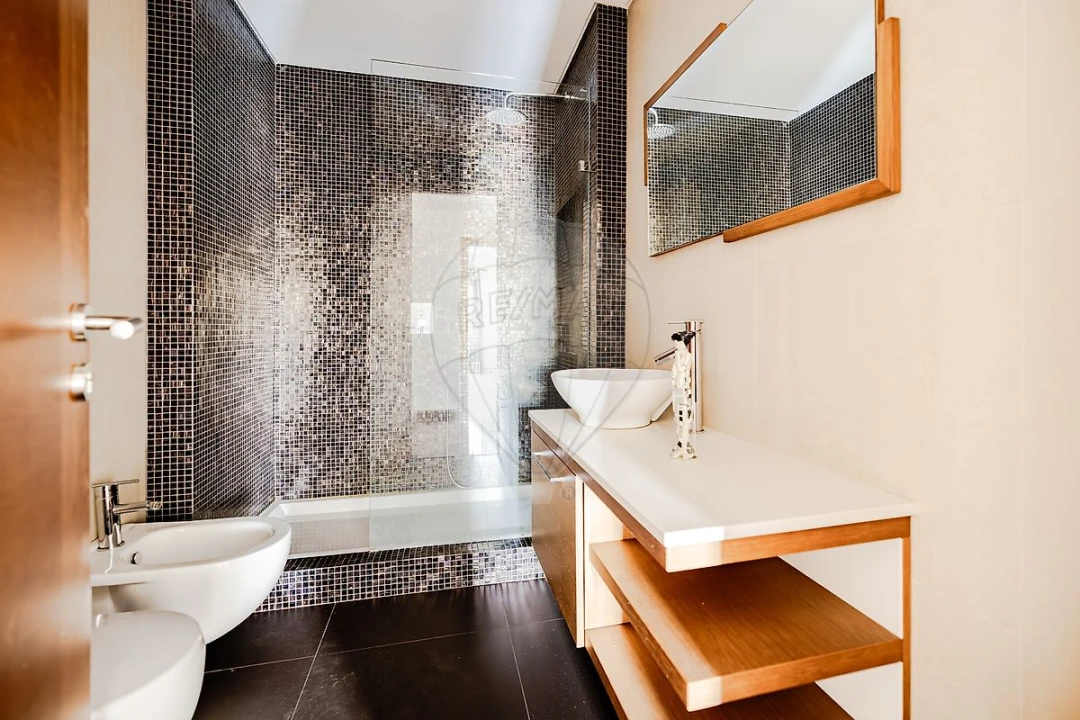 Apartamento T3 para Venda em Alverca do Ribatejo e Sobralinho Foto 25