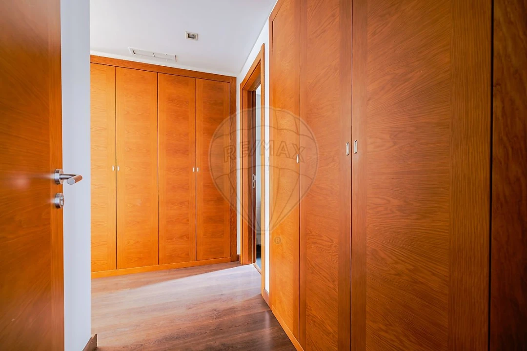 Apartamento T3 para Venda em Alverca do Ribatejo e Sobralinho Foto 15