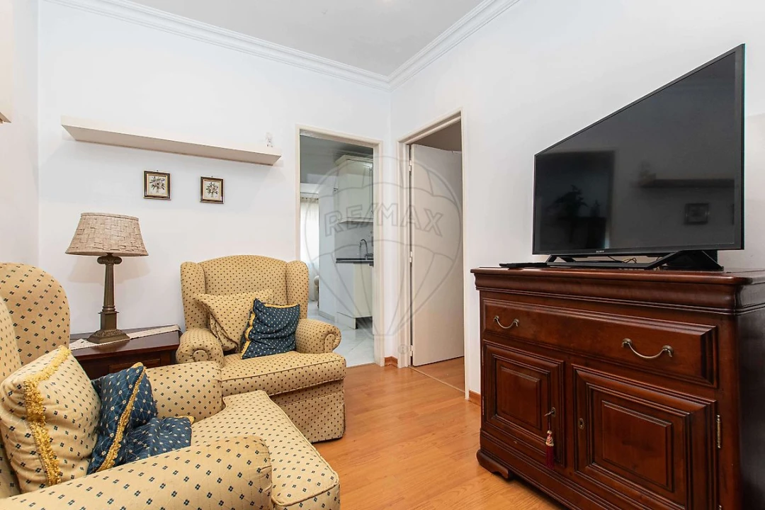 Prédio para Venda em Santa Iria de Azoia, São João da Talha e Bobadela Foto 1