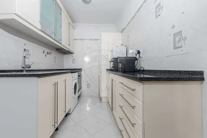 Prédio para Venda em Santa Iria de Azoia, São João da Talha e Bobadela