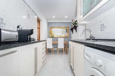 Prédio para Venda em Santa Iria de Azoia, São João da Talha e Bobadela