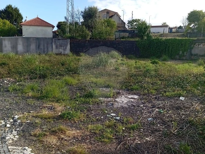 Terreno para Venda em São João da Madeira Foto 5