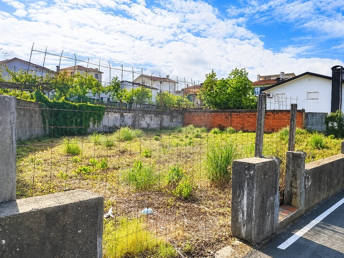 Terreno para Venda em São João da Madeira Foto 4