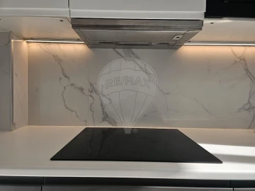 Apartamento T2 para Arrendamento em Queluz e Belas