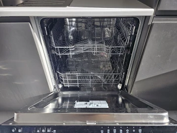 Apartamento T2 para Arrendamento em Queluz e Belas