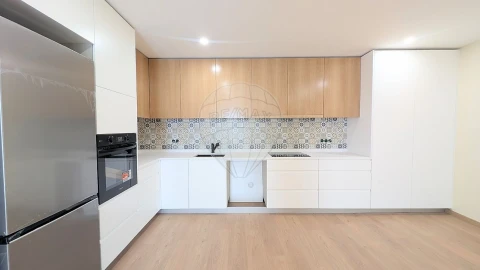 Apartamento T2 para Venda em Ovar, São João, Arada e São Vicente de Pereira Jusã