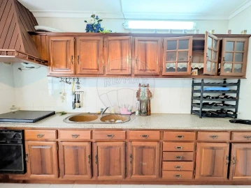 Apartamento T3 para Venda em Santa Maria da Feira, Travanca, Sanfins e Espargo