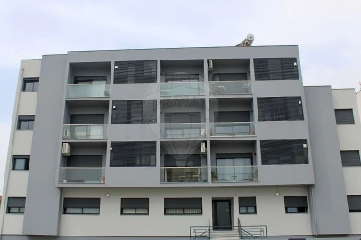 Apartamento T2 para Venda em Fânzeres e São Pedro da Cova