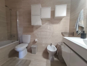 Apartamento T2 para Venda em Fânzeres e São Pedro da Cova
