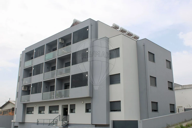 Apartamento T2 para Venda em Fânzeres e São Pedro da Cova
