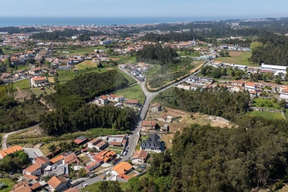 Moradia T4 para Venda em Anta e Guetim