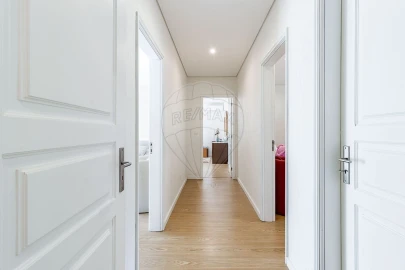 Moradia T4 para Venda em Anta e Guetim