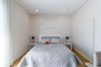 Moradia T4 para Venda em Anta e Guetim