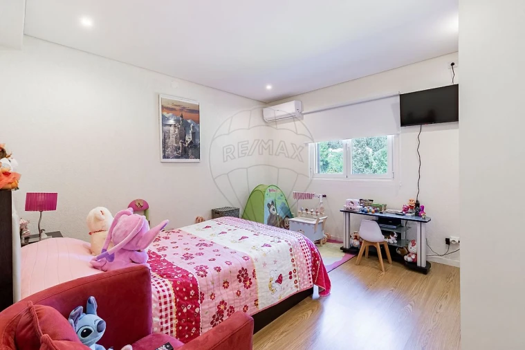 Moradia T4 para Venda em Anta e Guetim Foto 24