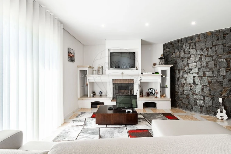 Moradia T4 para Venda em Anta e Guetim Foto 10