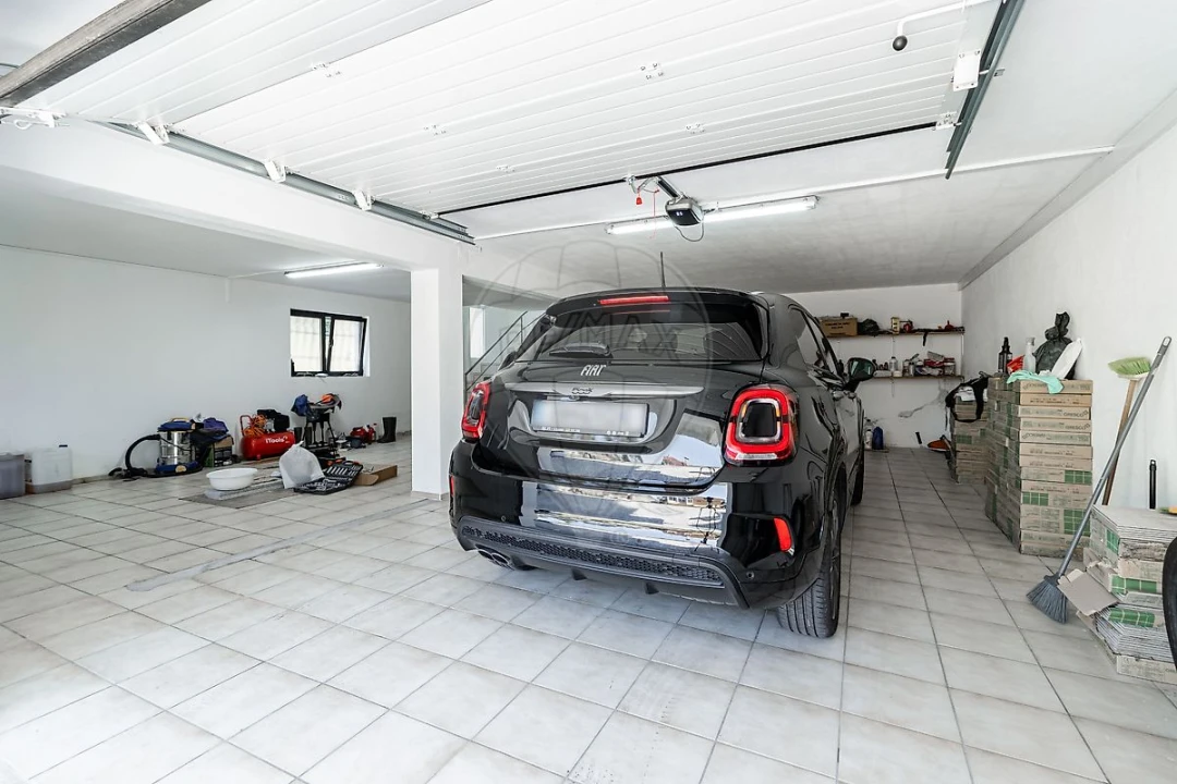 Moradia T4 para Venda em Anta e Guetim Foto 37