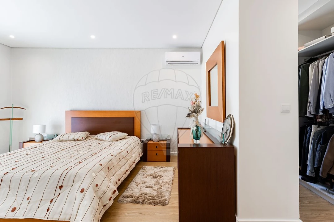 Moradia T4 para Venda em Anta e Guetim Foto 19