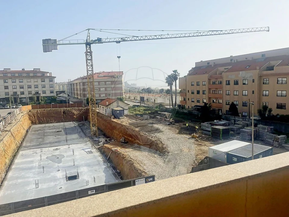 Apartamento T2 para Arrendamento em São Felix da Marinha Foto 2