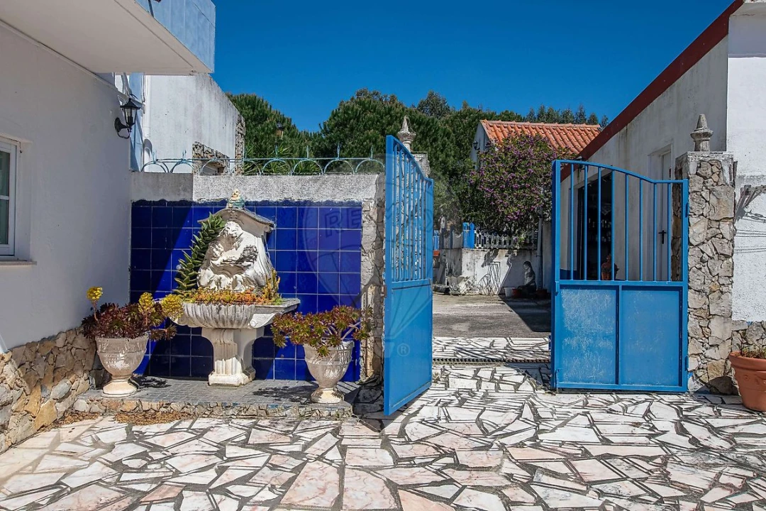 Moradia T6 para Venda em Alcoentre Foto 9