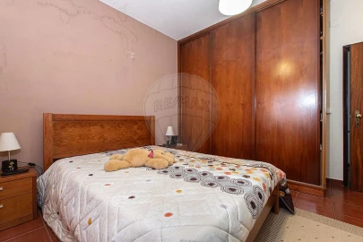 Moradia T6 para Venda em Alcoentre