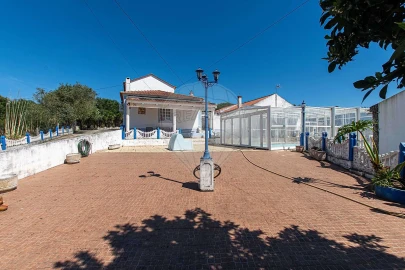 Moradia T6 para Venda em Alcoentre